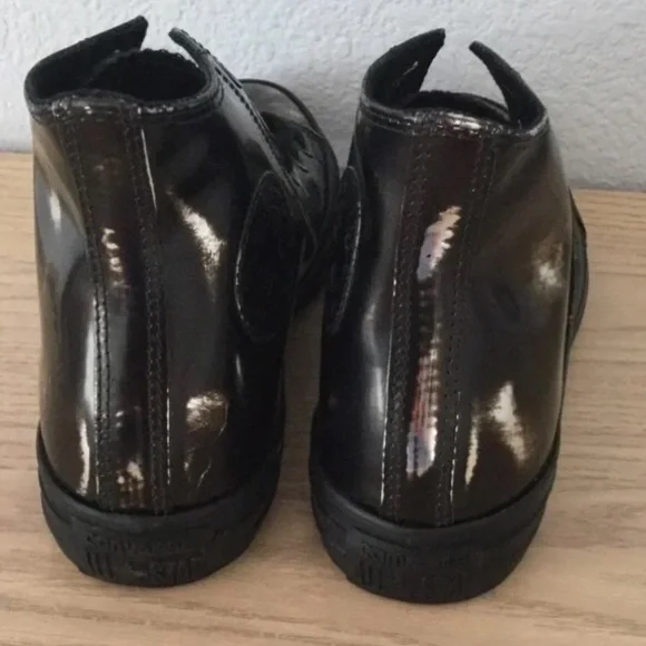 Converse High Top Leather Sneakers NIB - Picture 7 of 8